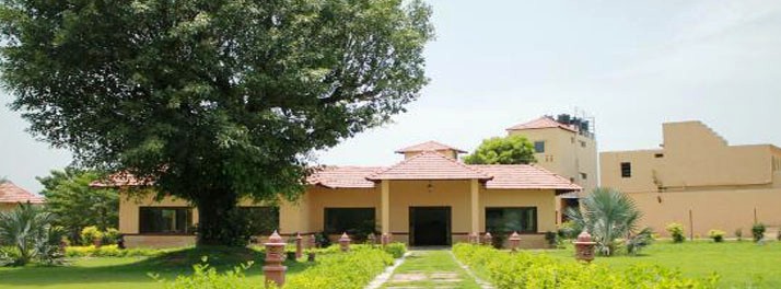 Soulacia Hotel & Resort - Kanha National Park 01.jpg